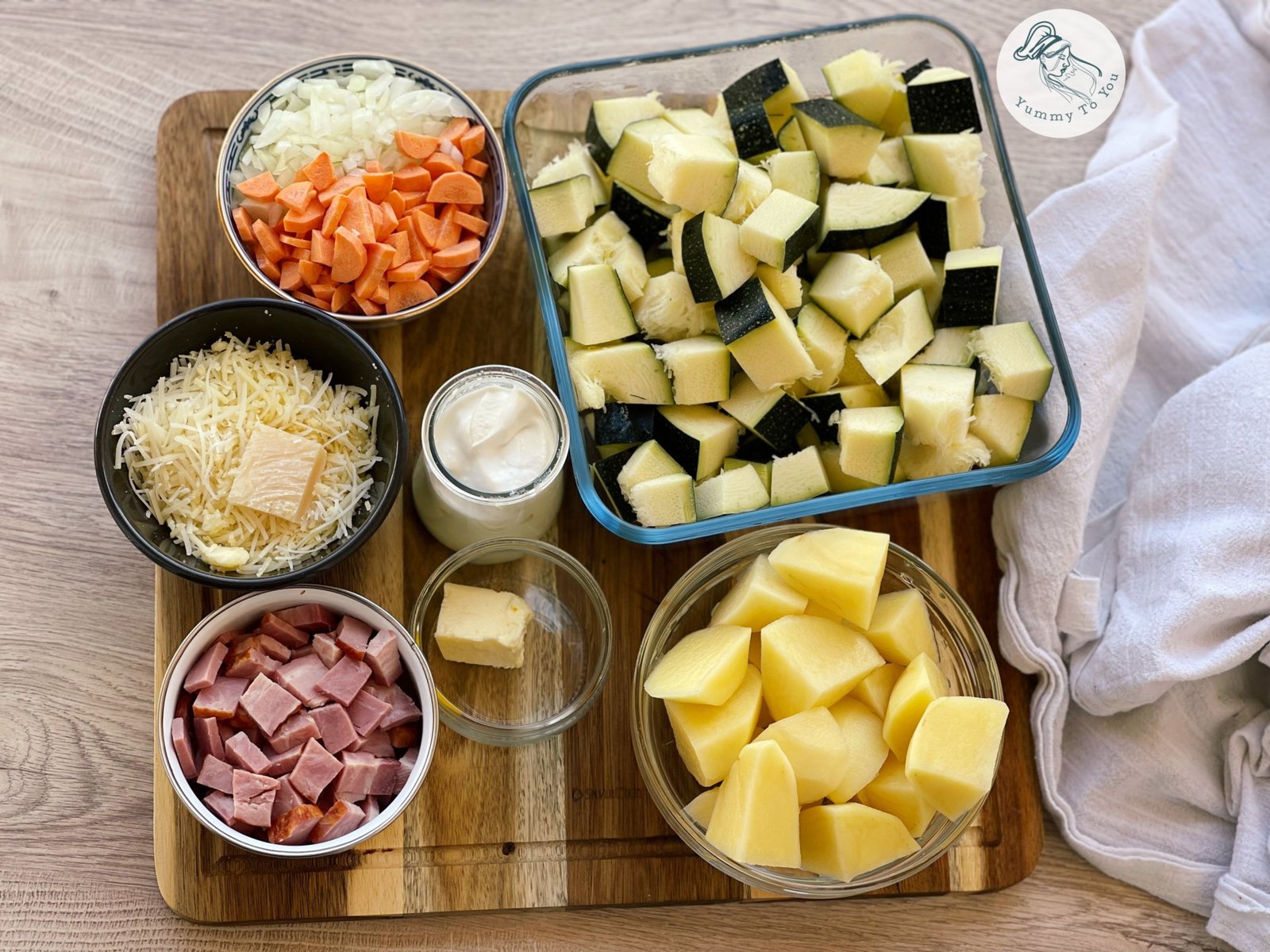 Supă cremă de dovlecei cu bacon crocant ingrediente