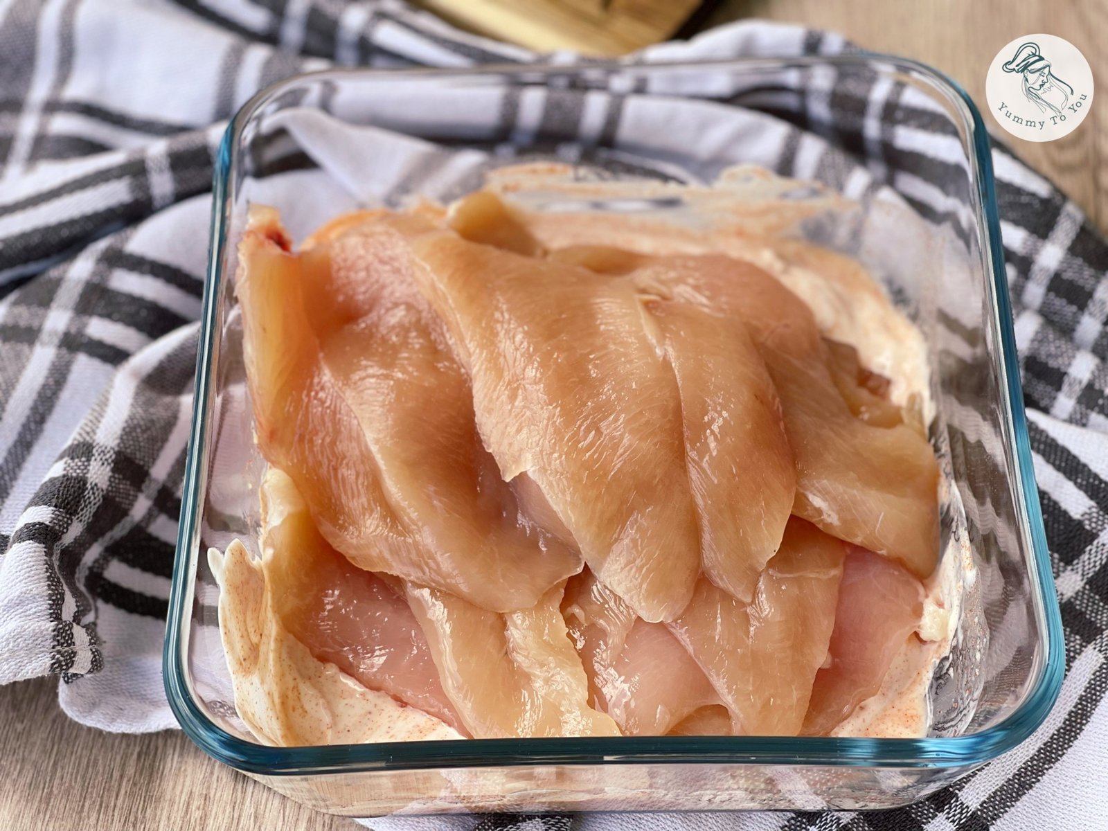 pregatire si marinare piept de pui 2 pregatire si marinare piept de pui 2
