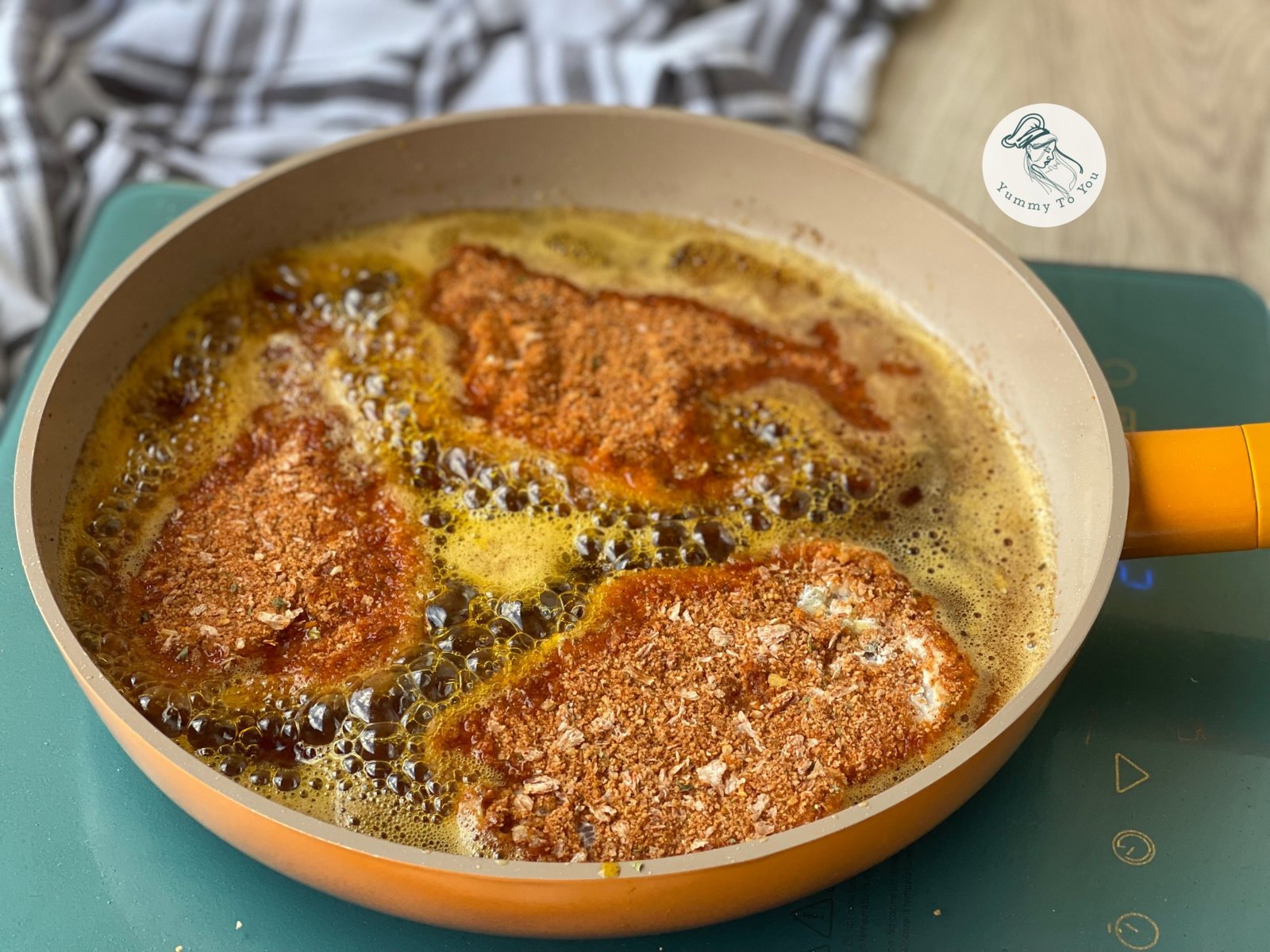 Prajire snitele in crusta de panko Prajire snitele in crusta de panko