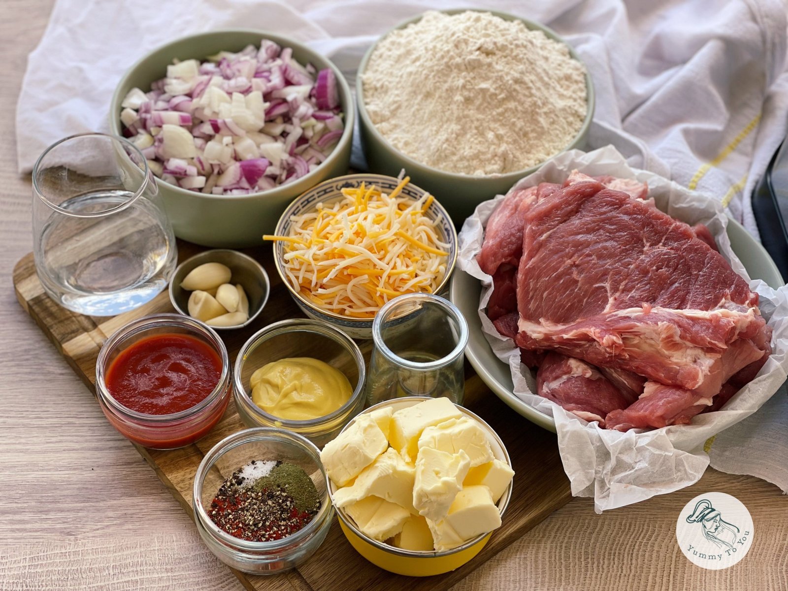 Plăcintă cu carne de porc ingrediente Plăcintă cu carne de porc ingrediente