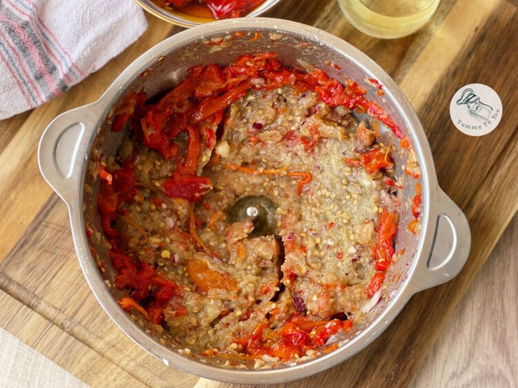 legume pentru salata , tocate