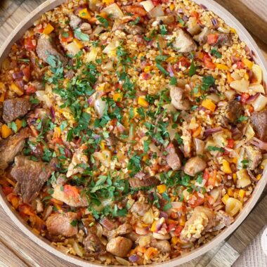 Bulgur cu carne de porc și dovlecel la grill cover photo