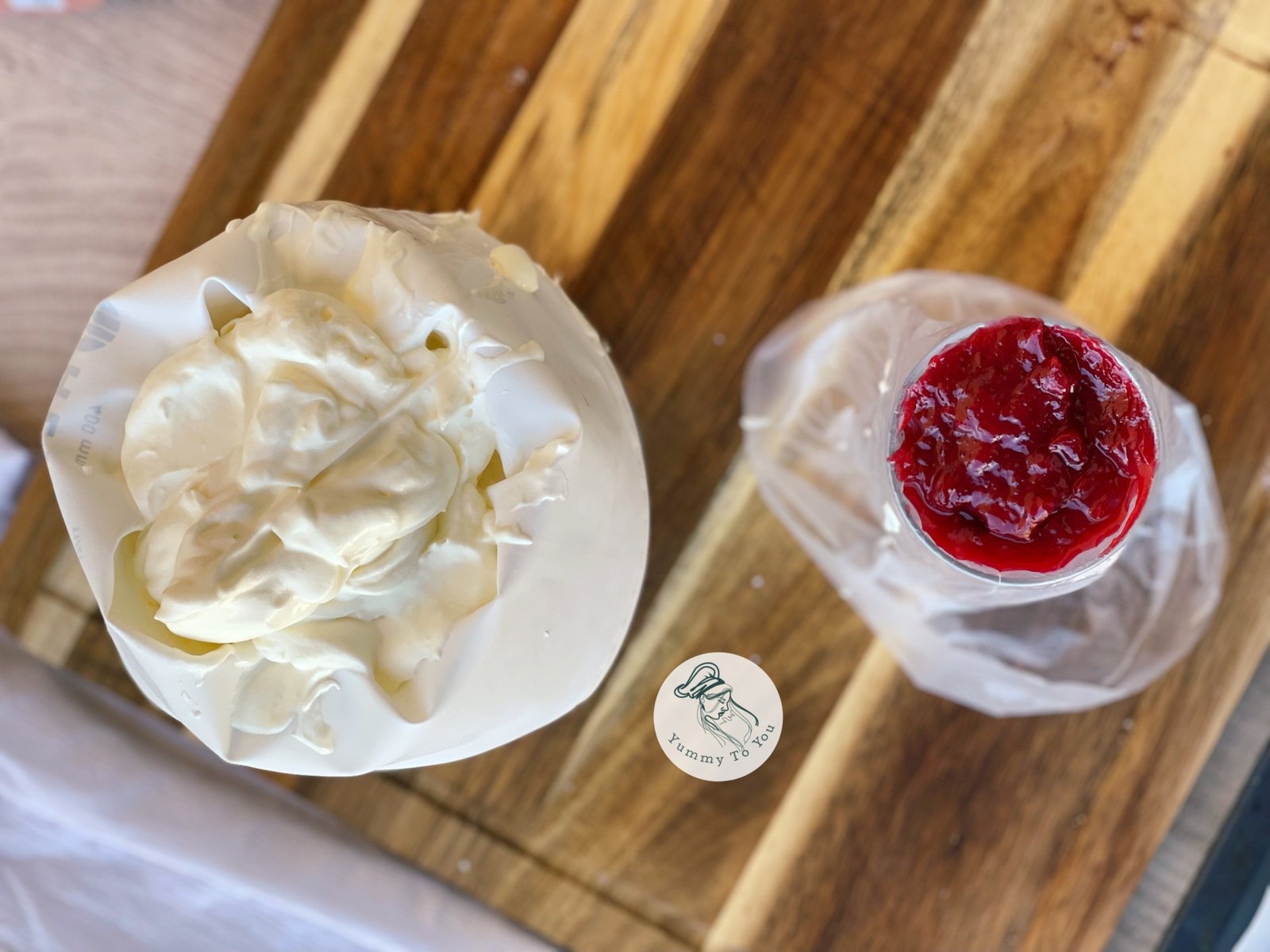 crema de branza si sos de zmeura pentru umplere whoopie pies crema de branza si sos de zmeura pentru umplere whoopie pies