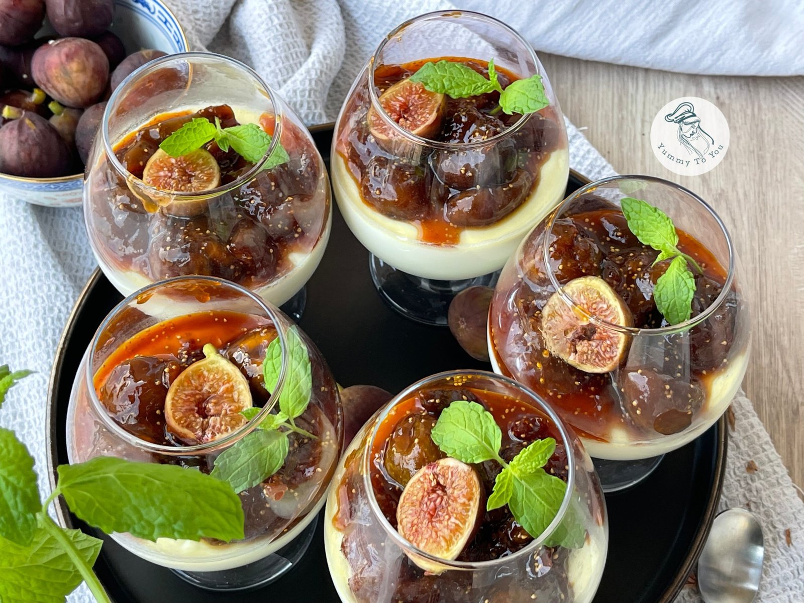 Caramelised Fig Panna Cotta – An Elegant and Creamy Italian Dessert