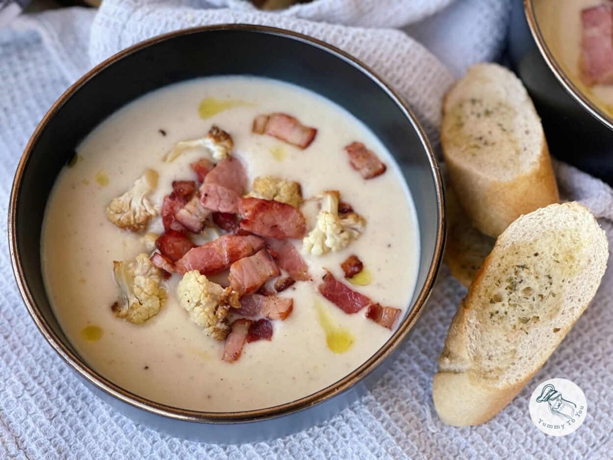 Creamy Cauliflower Soup with Roasted Garlic and Crispy Bacon